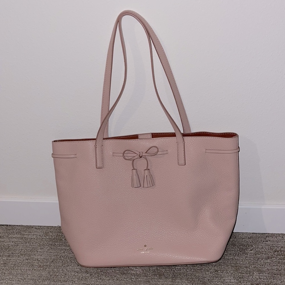 Kate Spade Hayes Pebbled Medium Tote
